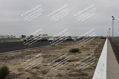media/Jun-01-2025-CalClub SCCA (Sun) [[eae223c5dd]]/Group 5/Race (Front Straight)/